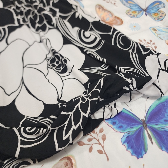 Womens Y2K Speechless Black & White Floral Pattern Mini Bubble Dress Size Small - Picture 4 of 10